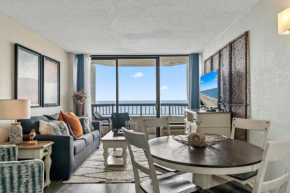 Nicely Renovated 1 Bedroom Condo-With Spectacular Views! Pinnacle 755
